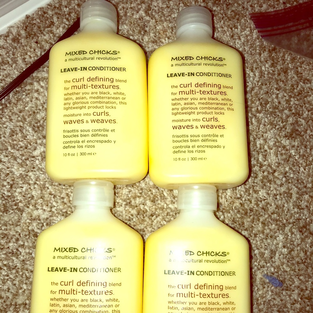 Mixed chicks leave in conditioner